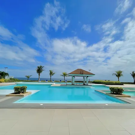 Arterra Hotel And Resort