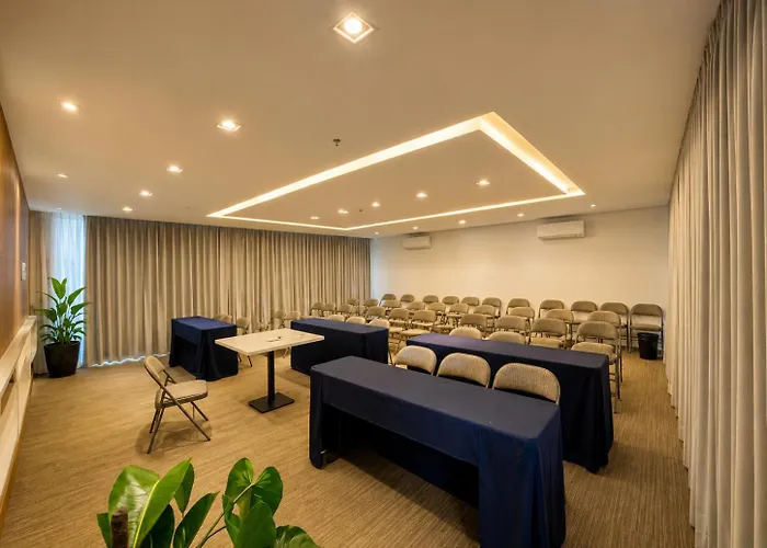 Arterra And Resort Lapu-Lapu City