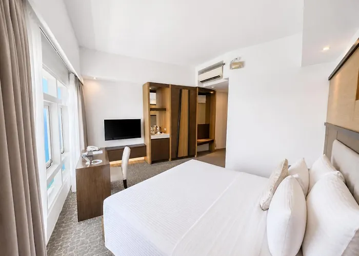 Resort Arterra And 4*