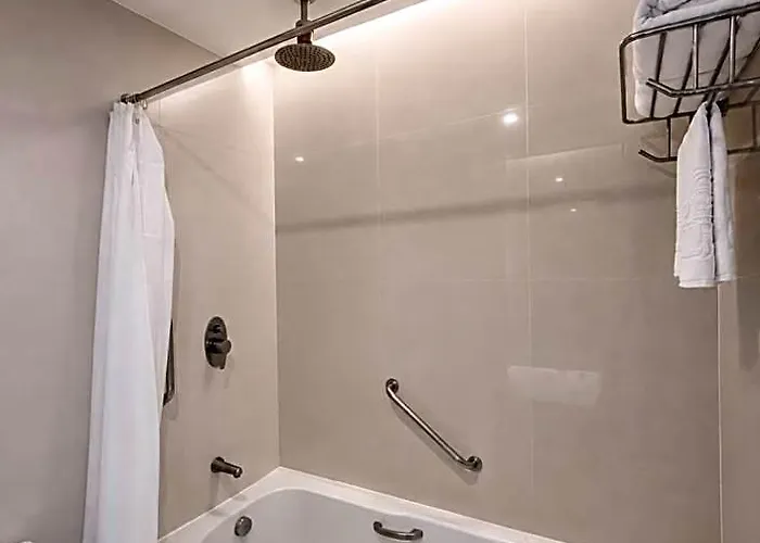 Arterra And Resort 4*