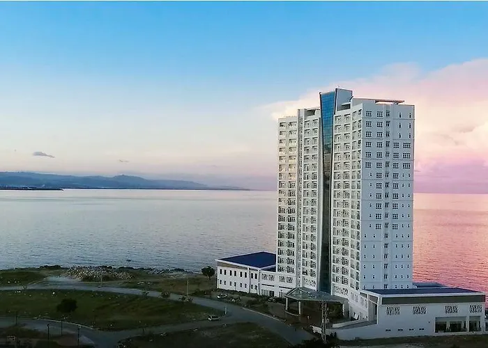 Arterra And Resort 4*